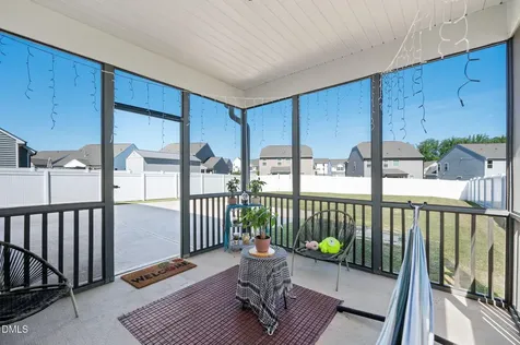 79 Stallion Way Benson NC 27504