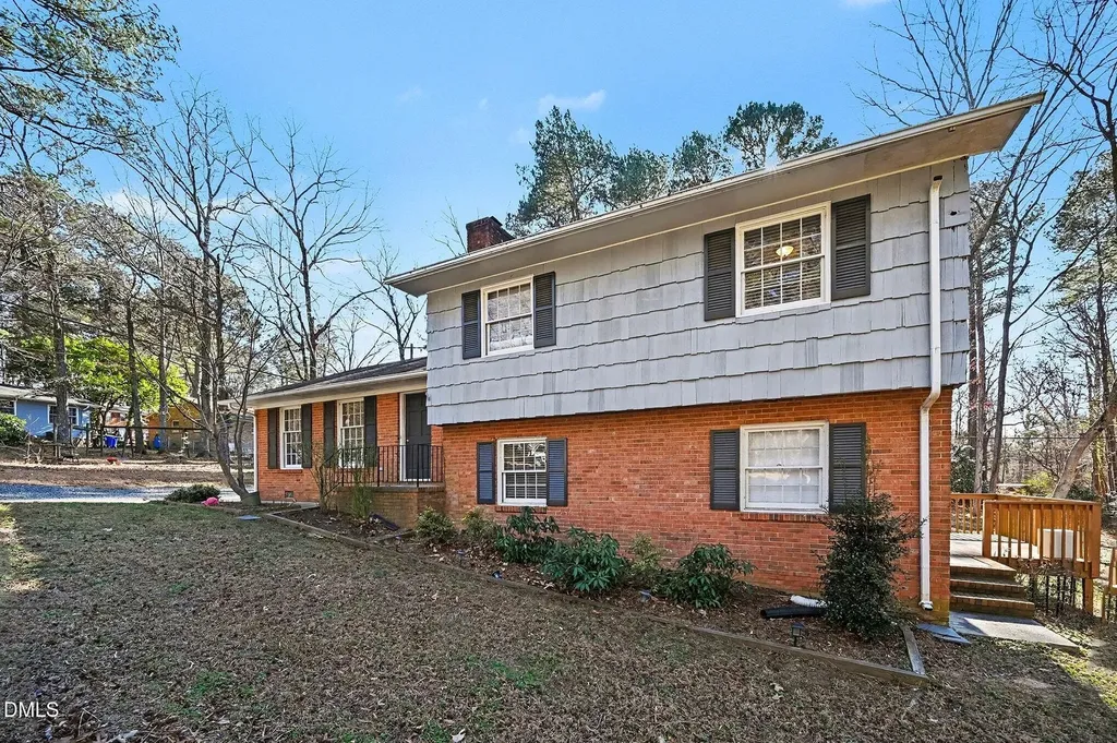 1920 White Plains Road Chapel Hill NC 27517