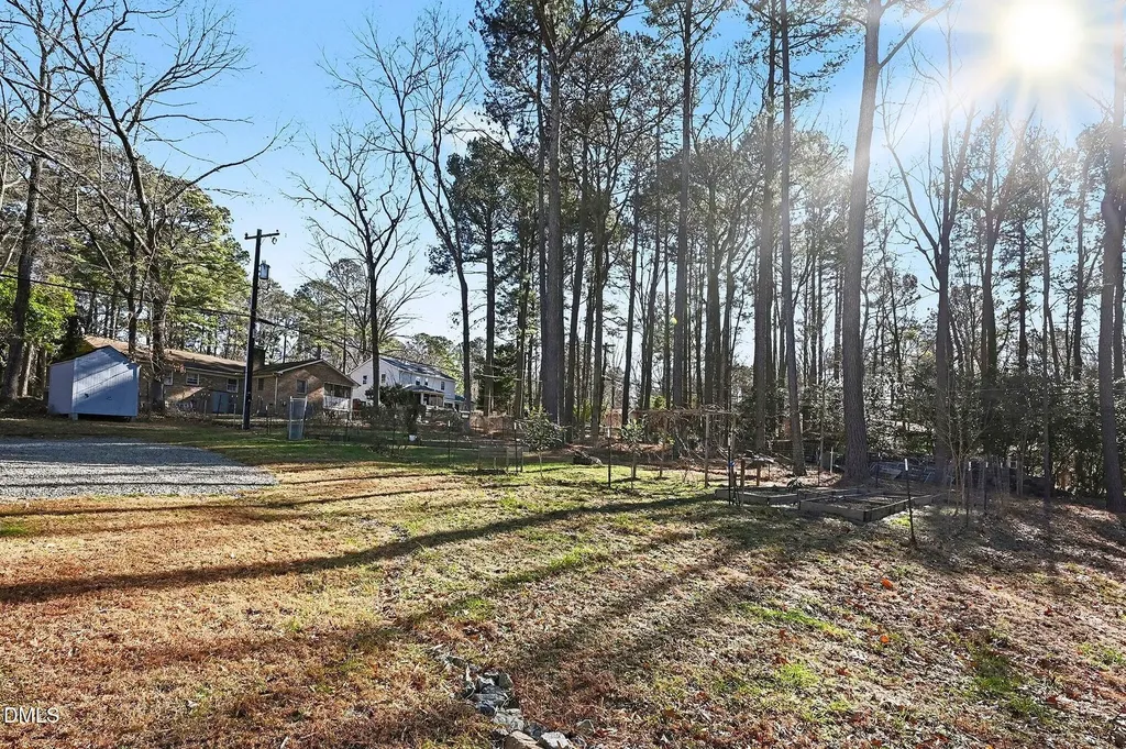 1920 White Plains Road Chapel Hill NC 27517