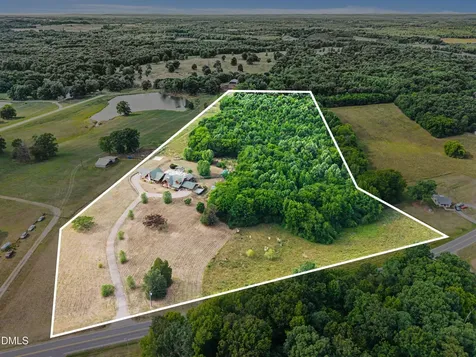2920 N Nc 42 Highway Goldston NC 27252