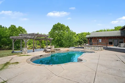 2920 N Nc 42 Highway Goldston NC 27252