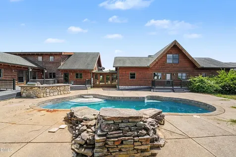 2920 N Nc 42 Highway Goldston NC 27252
