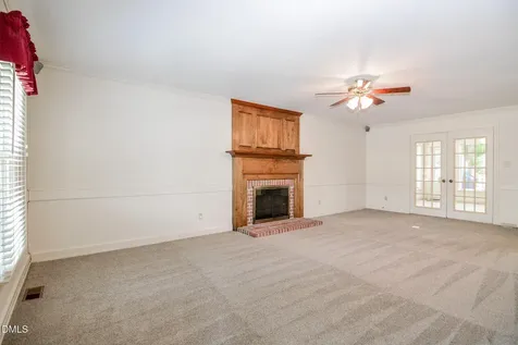 1215 Cambridge Road NW Wilson NC 27896