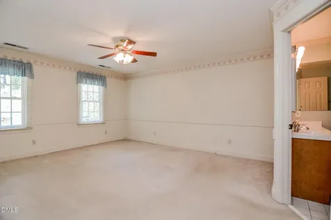 1215 Cambridge Road NW Wilson NC 27896