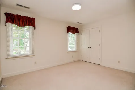 1215 Cambridge Road NW Wilson NC 27896
