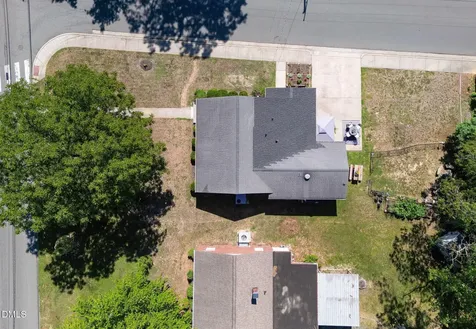 1702 W Front Street Burlington NC 27215