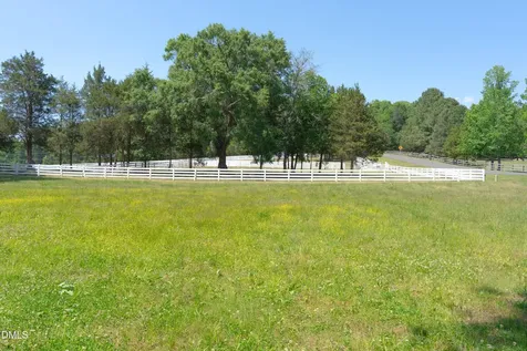 9807 Straightaway Lane Bahama NC 27503