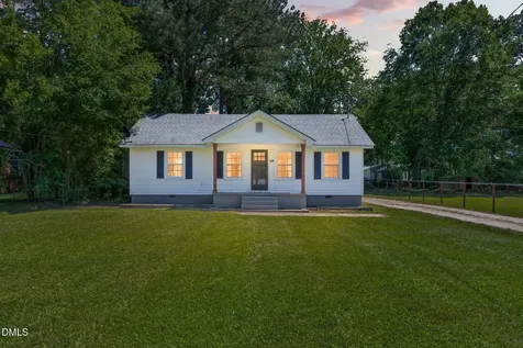 5887 Main Street Bailey NC 27807