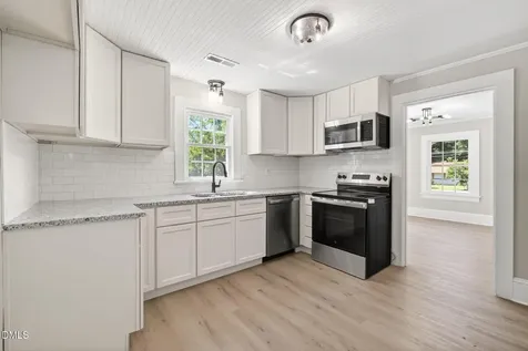 5887 Main Street Bailey NC 27807
