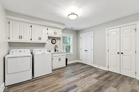 208 Sylvan Grove Drive Cary NC 27518