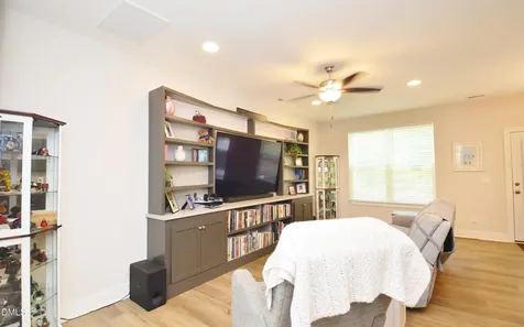823 Pryor Street Mebane NC 27302