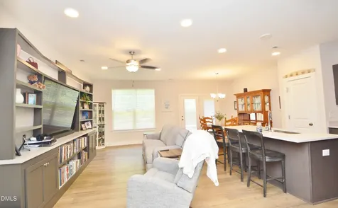 823 Pryor Street Mebane NC 27302
