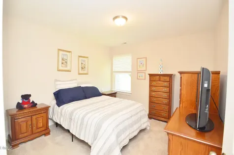 823 Pryor Street Mebane NC 27302