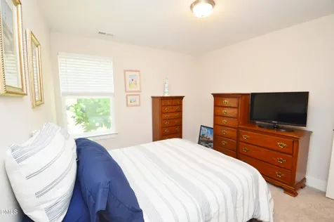 823 Pryor Street Mebane NC 27302