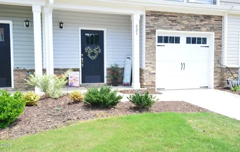 823 Pryor Street Mebane NC 27302