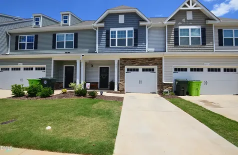 823 Pryor Street Mebane NC 27302