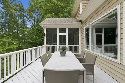 51308 Eastchurch Chapel Hill NC 27517