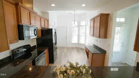 542 Tomkins Loop Cary NC 27519