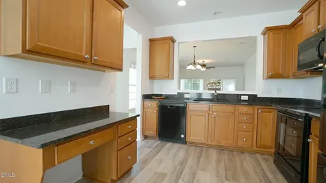 542 Tomkins Loop Cary NC 27519