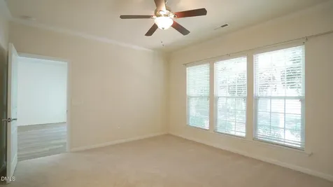 542 Tomkins Loop Cary NC 27519