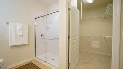 542 Tomkins Loop Cary NC 27519