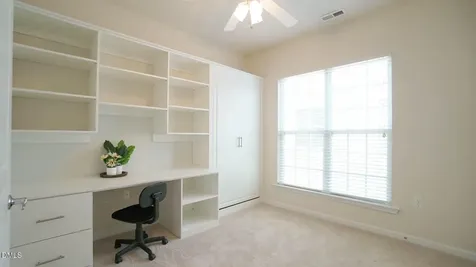 542 Tomkins Loop Cary NC 27519