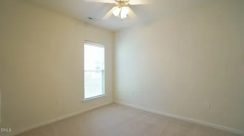 542 Tomkins Loop Cary NC 27519