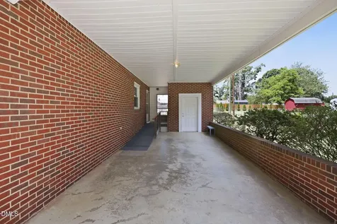 504 Sherwood Road Reidsville NC 27320