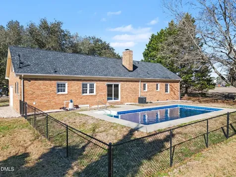7104 Nc-210 Angier NC 27501