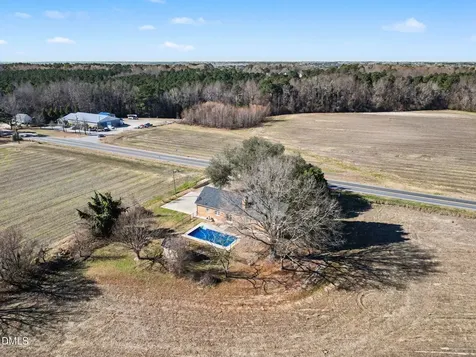 7104 Nc-210 Angier NC 27501