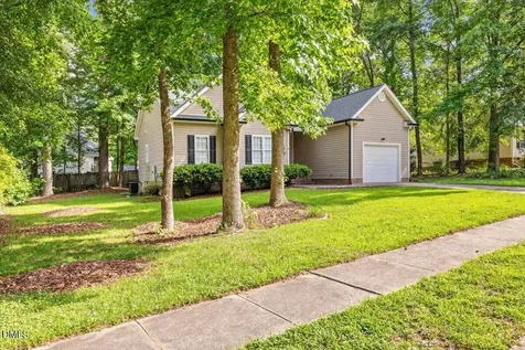 508 Senterwood Court Fuquay Varina NC 27526