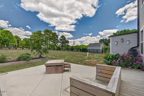 21 E Odell Lane Zebulon NC 27597