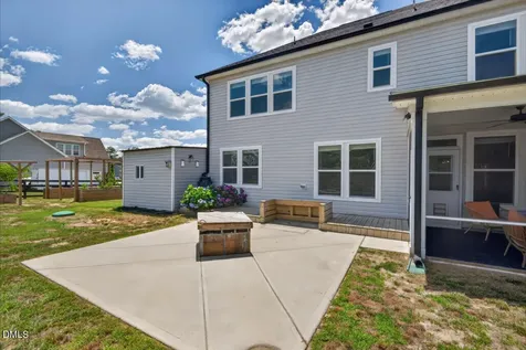 21 E Odell Lane Zebulon NC 27597