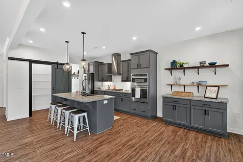 21 E Odell Lane Zebulon NC 27597