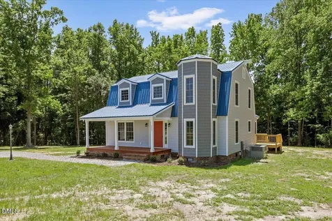 573 Smiths Winding Lane Pikeville NC 27863