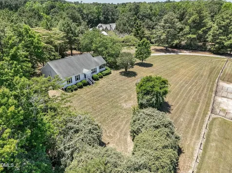 4500 Indian Hawk Way Zebulon NC 27597