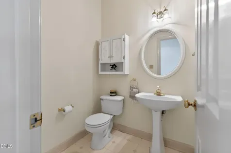 101 Greygate Place Cary NC 27518