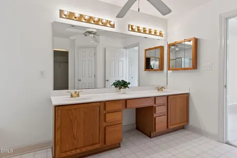 101 Greygate Place Cary NC 27518