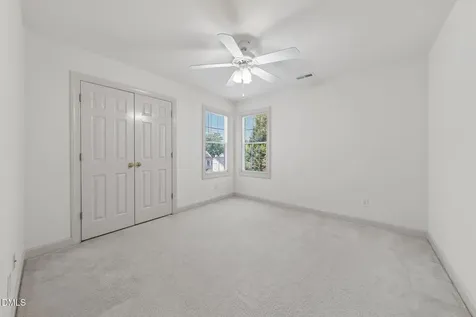 101 Greygate Place Cary NC 27518