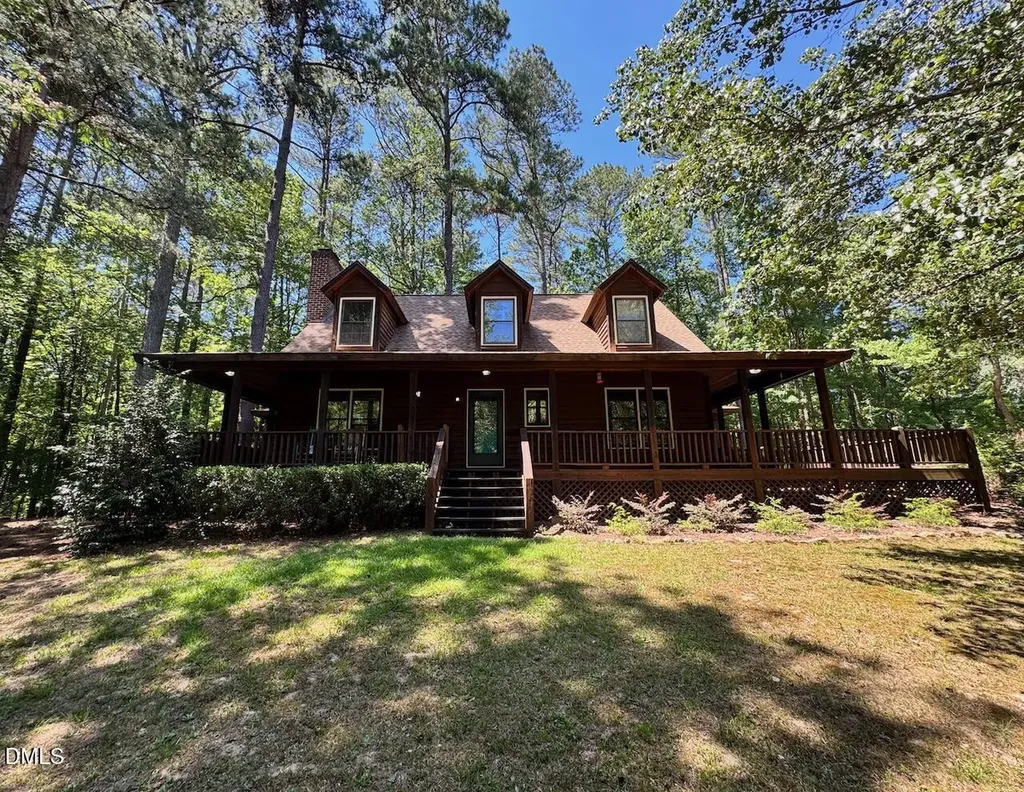 2005 Quail Roost Street Clayton NC 27527