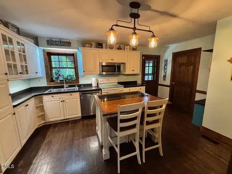 2005 Quail Roost Street Clayton NC 27527