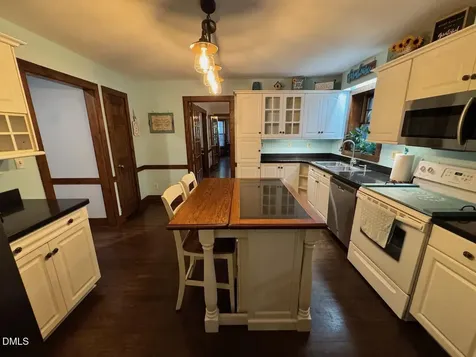 2005 Quail Roost Street Clayton NC 27527