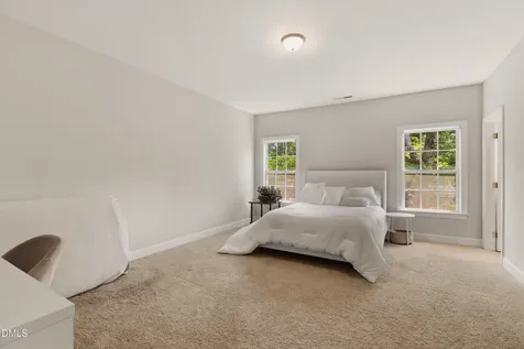 7421 Stonehenge Farm Lane Raleigh NC 27613