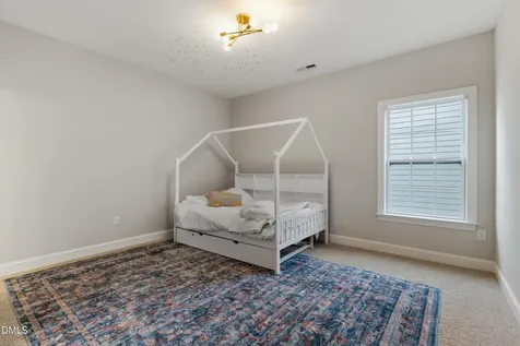 7421 Stonehenge Farm Lane Raleigh NC 27613