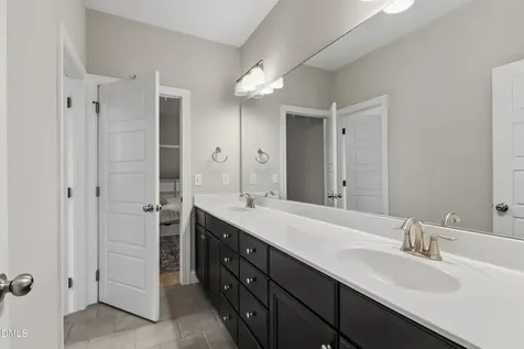 7421 Stonehenge Farm Lane Raleigh NC 27613