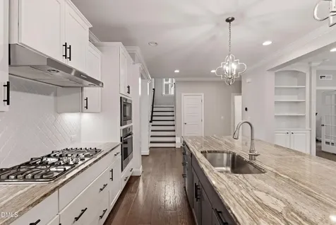 7421 Stonehenge Farm Lane Raleigh NC 27613