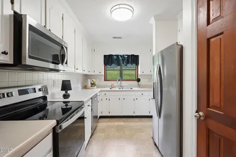 118 Clancy Circle Cary NC 27511