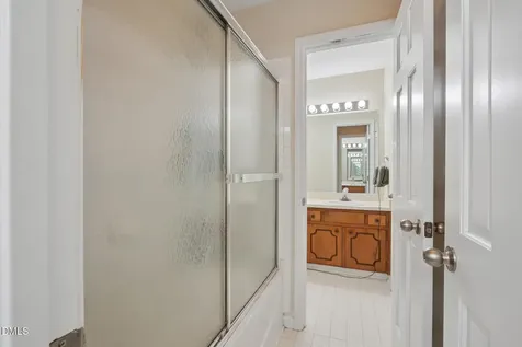 118 Clancy Circle Cary NC 27511