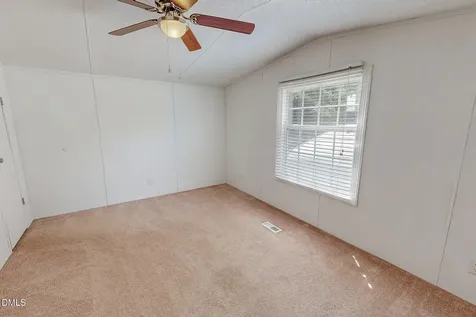 32 Everett Avenue Roxboro NC 27574