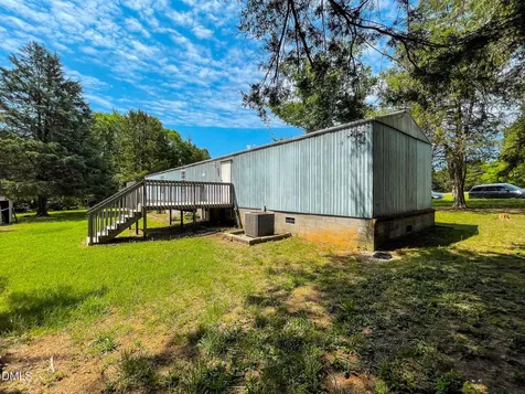 32 Everett Avenue Roxboro NC 27574